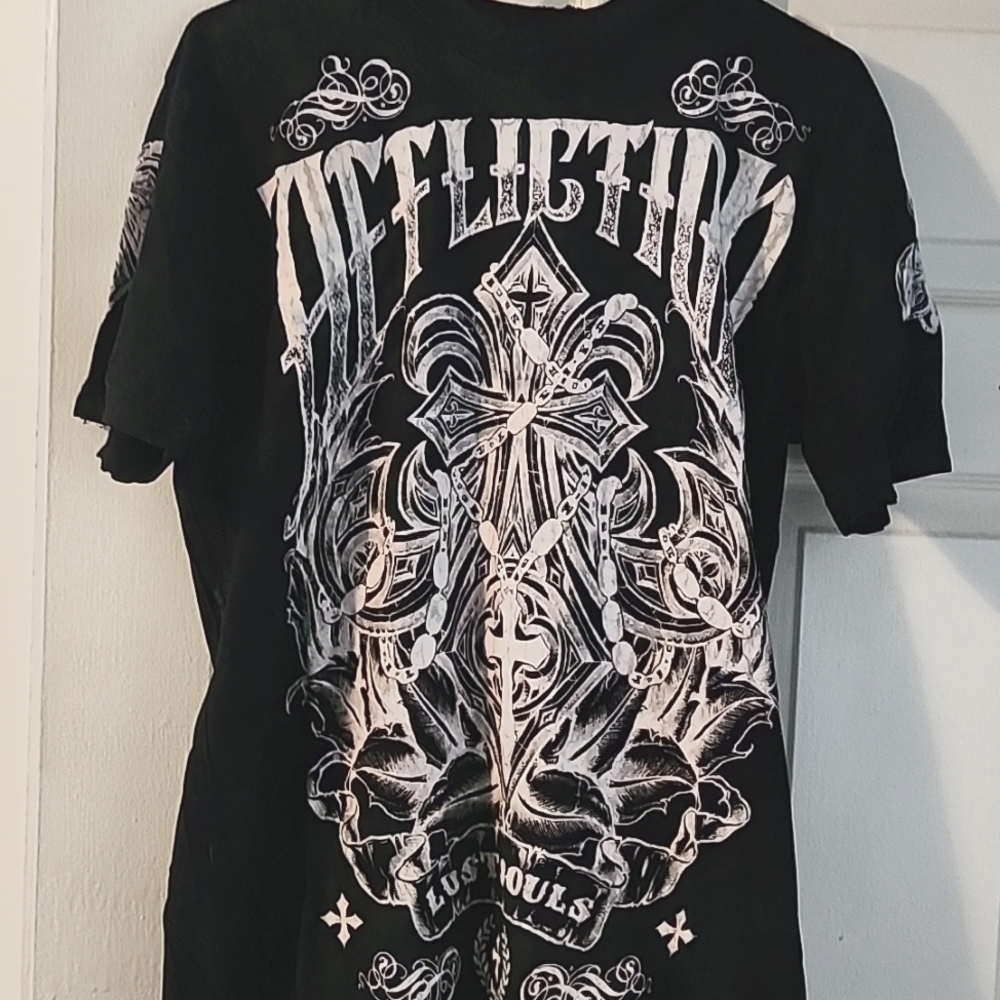 Affliction tshirt
